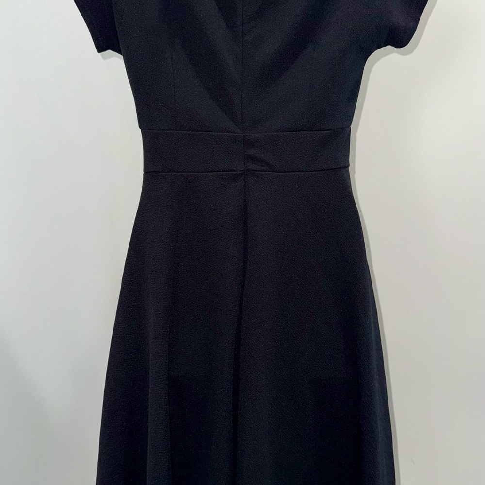 Black Fit & Flare Cap Sleeve Dress • Size M • Textured Fabric - Picture 5 of 9